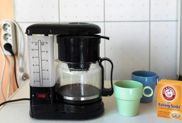 How to clean a coffee maker without vinegar