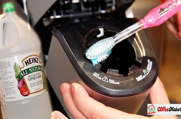 How to clean a Keurig 2.0 easily